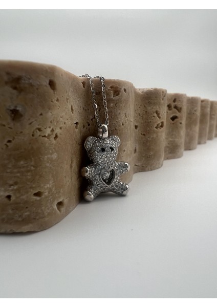 Taşlı Gümüş Ayıcık Kolye modelleri