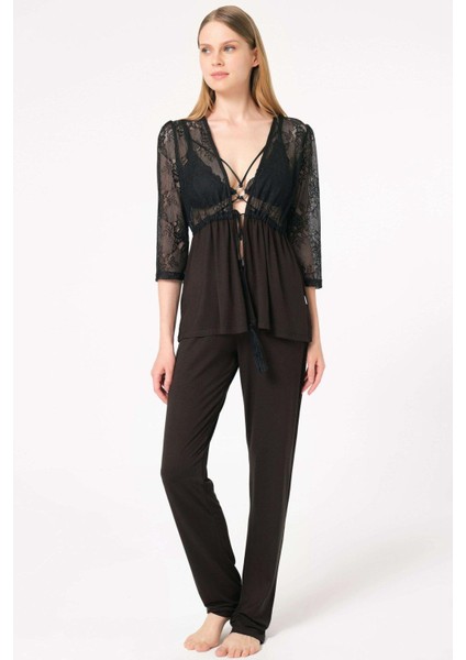 Dantelli Sabahlık Balensiz Desteksiz Dolgusuz Yaka Detaylı Sütyen ve Pantolon Pijama 3'lü Takım fiyatları