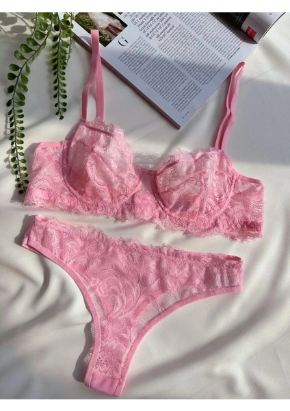 Dantelli Sütyen & Tanga Külot Takımı modelleri