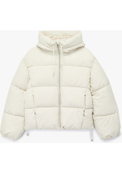 Rahat Kalıp Fermuarlı Kapüşonlu Kapitoneli Dik Yaka Şişme Mont modelleri