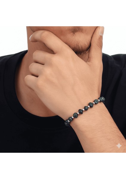 Gümüş Renk Metal Zincirli Dorika Top Süslemeli Amorf Yeşil Yıldız Taşı Doğaltaş Erkek Bileklik modelleri