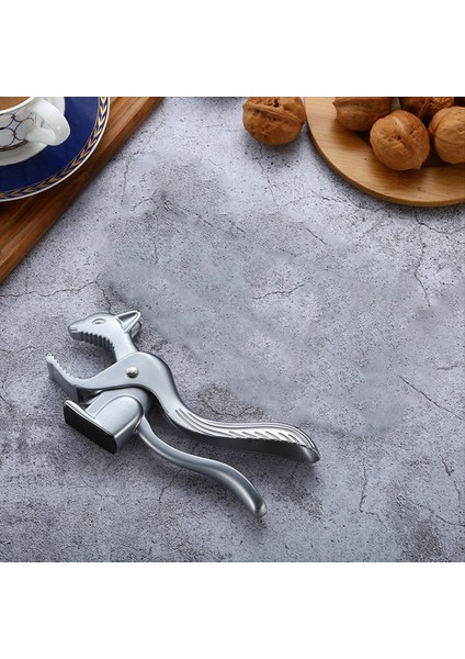 Fındık fındık pensesi sincap şeklinde ceviz ceviz fındıkkıran sheller shopler mutfak aletleri bombardıman pensesi (Yurt Dışından) modelleri