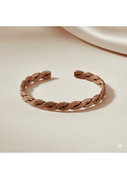 Kadın Bakır Bileklik - Taşlamalı Burma Model - Otantik Tasarım - Ayarlanabilir Yapı fırsatları