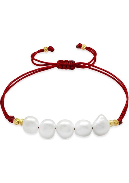 Makrome Örgülü Naturel Kesim Kırmızı Ipli Dorika Top Süslemeli Doğal Inci Kadın Bileklik