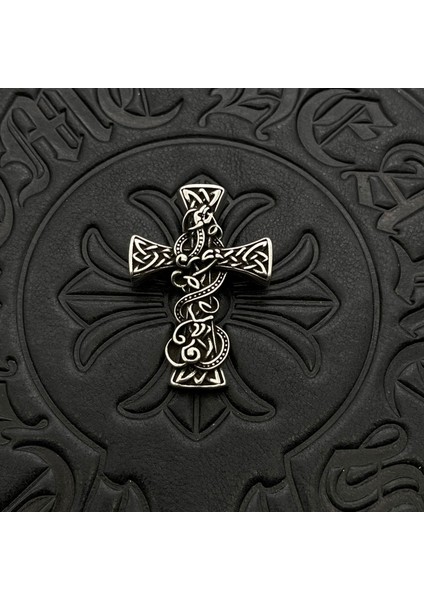 Gelgit Modelleri Takı Kolye Tay Gümüş Vintage Çapraz Sınır Jumper Zincir Aksesuarları Anlamda Sonbahar ve Kış Ensemble Punk (Yurt Dışından)