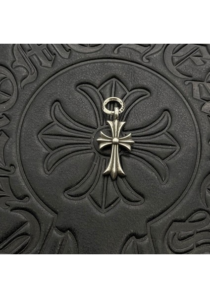 Gelgit Modelleri Takı Kolye Tay Gümüş Vintage Çapraz Sınır Jumper Zincir Aksesuarları Anlamda Sonbahar ve Kış Ensemble Punk (Yurt Dışından)