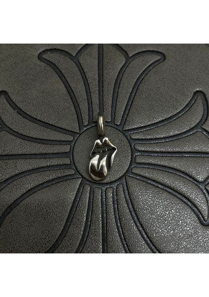 Gelgit Modelleri Takı Kolye Tay Gümüş Vintage Çapraz Sınır Jumper Zincir Aksesuarları Anlamda Sonbahar ve Kış Ensemble Punk (Yurt Dışından)