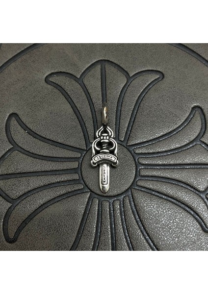 Gelgit Modelleri Takı Kolye Tay Gümüş Vintage Çapraz Sınır Jumper Zincir Aksesuarları Anlamda Sonbahar ve Kış Ensemble Punk (Yurt Dışından)