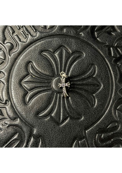 Gelgit Modelleri Takı Kolye Tay Gümüş Vintage Çapraz Sınır Jumper Zincir Aksesuarları Anlamda Sonbahar ve Kış Ensemble Punk (Yurt Dışından)