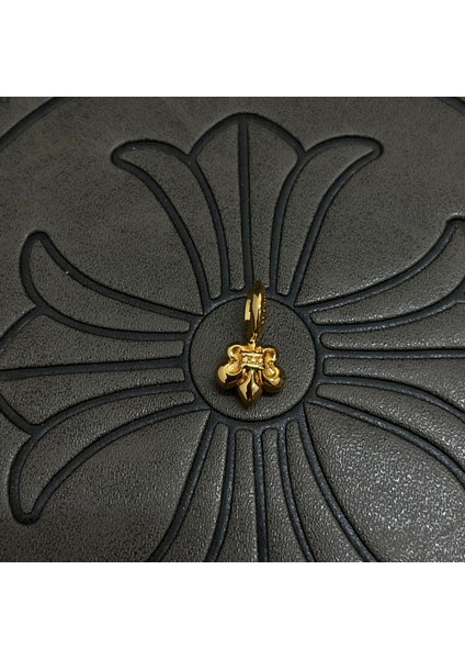 Gelgit Modelleri Takı Kolye Tay Gümüş Vintage Çapraz Sınır Jumper Zincir Aksesuarları Anlamda Sonbahar ve Kış Ensemble Punk (Yurt Dışından)