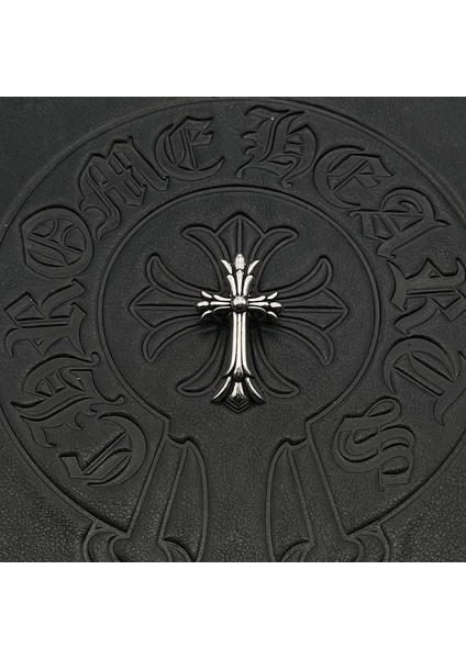 Gelgit Modelleri Takı Kolye Tay Gümüş Vintage Çapraz Sınır Jumper Zincir Aksesuarları Anlamda Sonbahar ve Kış Ensemble Punk (Yurt Dışından)