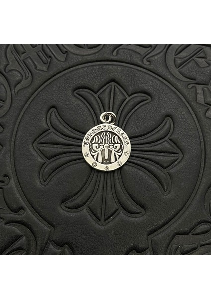 Gelgit Modelleri Takı Kolye Tay Gümüş Vintage Çapraz Sınır Jumper Zincir Aksesuarları Anlamda Sonbahar ve Kış Ensemble Punk (Yurt Dışından)