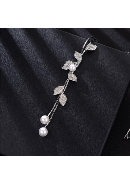 Titanyum Çelik Renk Kaybetmez Sonbahar ve Kış Süveter Zincirinin Kore Versiyonu Kadın Basit Uzun Kolye Kolye Kıdemli Mücevher Duygusu Giyim Kolye (Yurt Dışından)