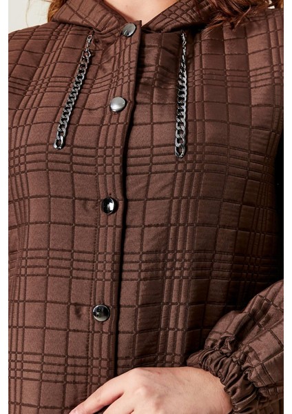 Kadın Büyük Beden Kapitone Kap modelleri