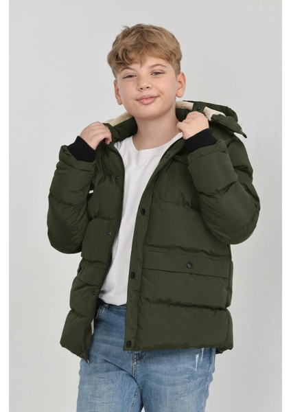 Kışlık Yoğun Şişme Elyaf Dolum Kapüşonlu Kalın Su Geçirmez Erkek Çocuk Mont