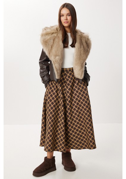 Kürk Yakalı Kuşaklı Suni Deri Ceket LFN0132 Kahverengi fırsatları