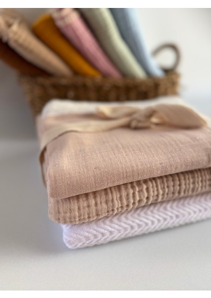 Taşlı Kurdele Fistolu Premium Organik 3’lü Set| Müslin Örtü & Pike Seti | Oeko-Tex® Sertifikalı | %100 Pamuk