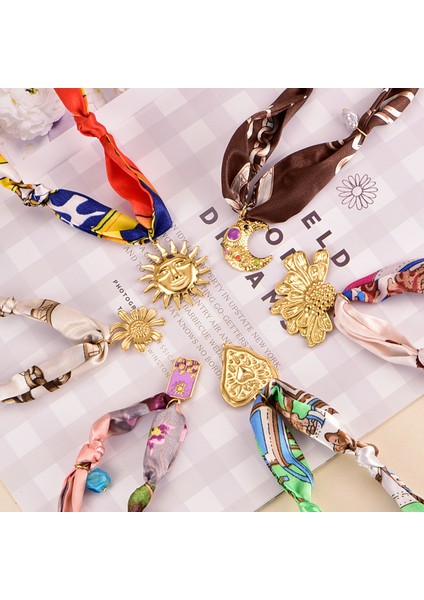 Sıcak Aksesuarlar Renkli Kurdeleler Asılı Paslanmaz Çelik Kolye Yaka Trend Kızlar Yüz Hediyeler Kolye (Yurt Dışından) fiyatları