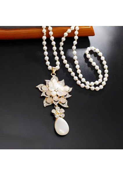 Temperament Blossom Fortune Hundred Uzun Püskül Süveter Zinciri ile 2024 Sonbahar ve Kış Yeni Işık Lüks Moda Takı Aksesuarları (Yurt Dışından) modelleri