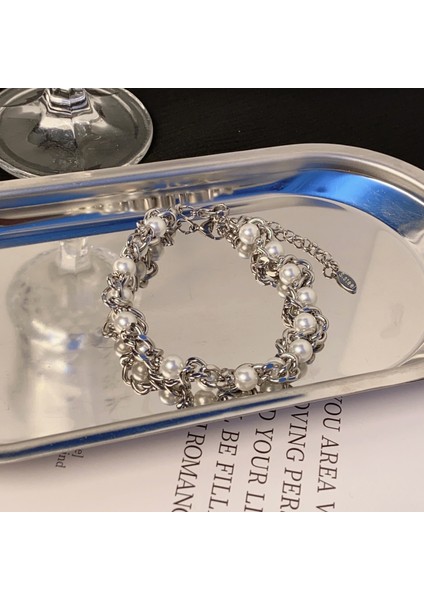 Hafif Lüks Stil Yığılmış Inci Kolye Sonbahar ve Kış Jumper Zinciri Kadın Moda Gelgit Serin Tasarım Takı Kıdemli Duygusu (Yurt Dışından)