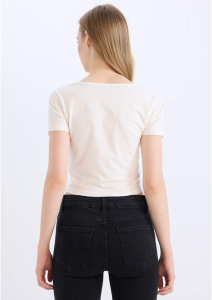 Fitted U Yaka Basic Düz Kısa Kollu Tişört