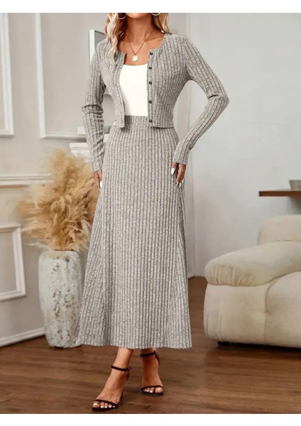 Ozgn Kadın Uzun Kollu Önden Düğmeli Bluz ve Yüksek Bel A Kesim Uzun Etek Şardonlu Kaşkorse Ikili Takım fırsatları