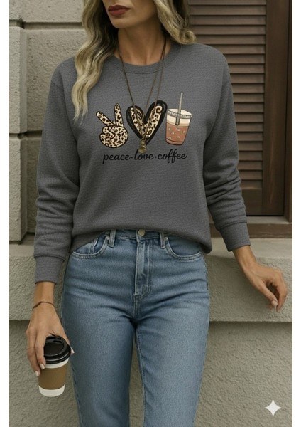 Ozgn Kadın Uzun Kollu Bisiklet Yaka Kalp Desenli Viskon Iki Iplik Bluz