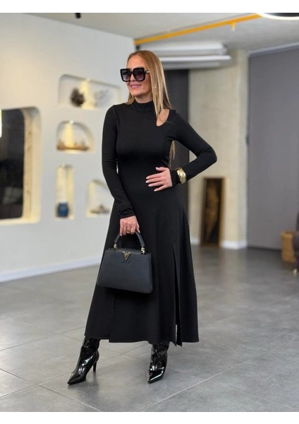 Ozgn Kadın Balıkçı Yaka Damla Detaylı Yırtmaçlı Uzun Viskon Iki Iplik Maxi Elbise