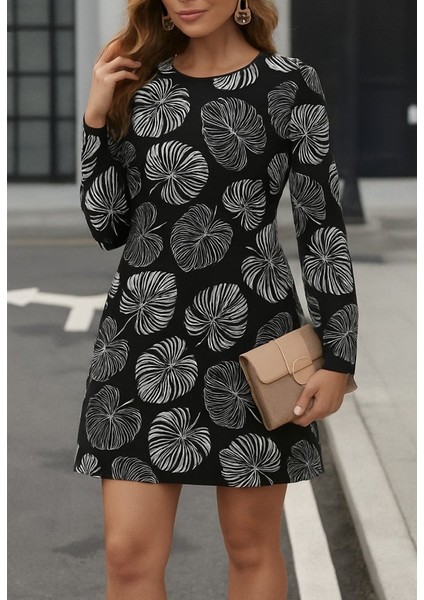 Ozgn Kadın Uzun Kollu Bisiklet Yaka Desenli Kısa Krep Elbise