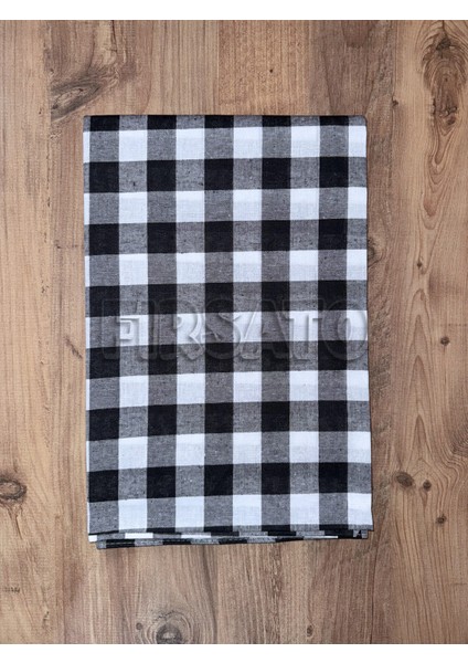 Karevibe Masa Örtüsü ve 4'lü Peçete Seti – Kare Desen, 5 Parça fırsatları