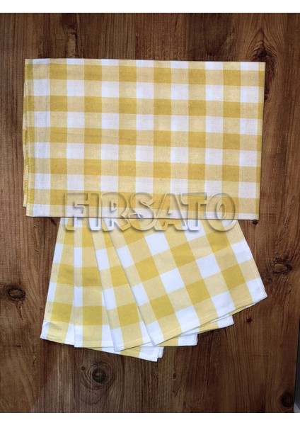 Karevibe Masa Örtüsü ve 4'lü Peçete Seti – Kare Desen, 5 Parça fırsatları