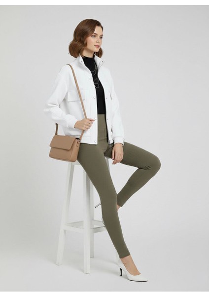 Ekru Dik Yaka Fermuarlı Çıtçıtlı Kapaklı Cepli Kısa Kadın Modal Bomber Ceket fiyatları