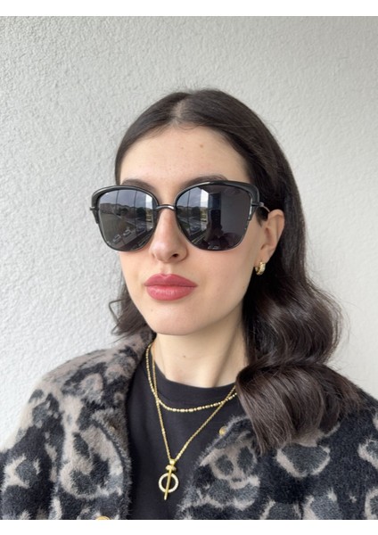 Cat Eye Siyah Güneş Gözlüğü fırsatları