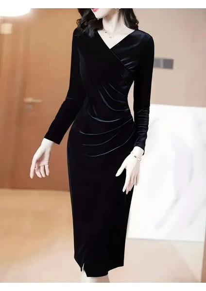 Ozgn Kadın Uzun Kollu Kruvaze Yakalı Yandan Büzgülü Önden Çapraz Detaylı Midi Kadife Elbise fiyatları