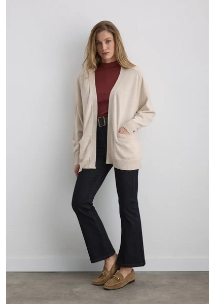 Rahat Kesim Yünlü Triko Hırka - Taş modelleri