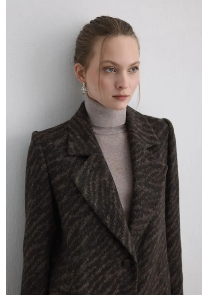 Zebra Desen Yünlü Manto - Kahverengi modelleri