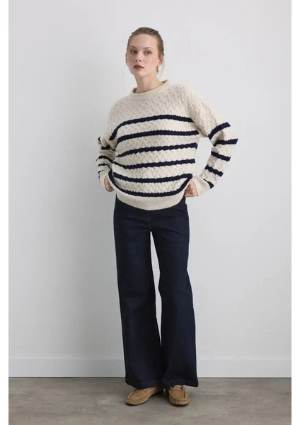 Çizgi Detaylı Örgülü Triko Bluz - Ekru fiyatları