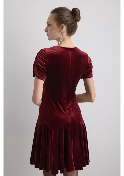 V Yakalı Mini Kadife Elbise - Bordo indirimleri