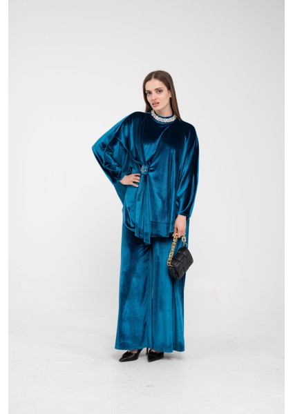 Taş Detaylı Kadife Takım K8048 fiyatları