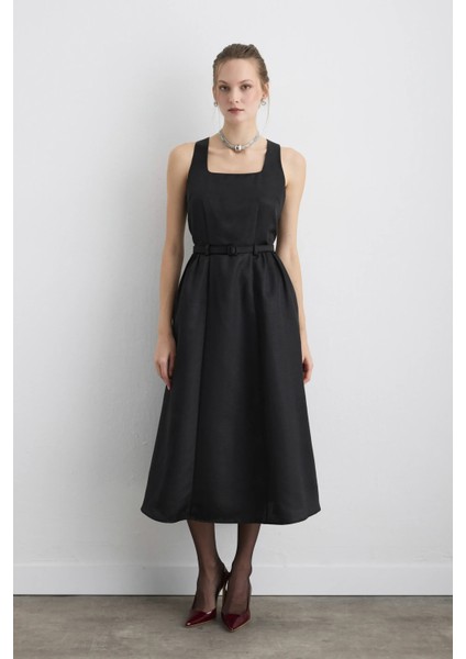 Beli Kemerli Kare Yaka Tafta Midi Elbise - Siyah