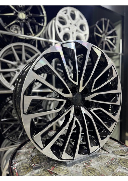 19'' 5X112 Audi A6 Black Diamond Jant Modeli(4 Adet)