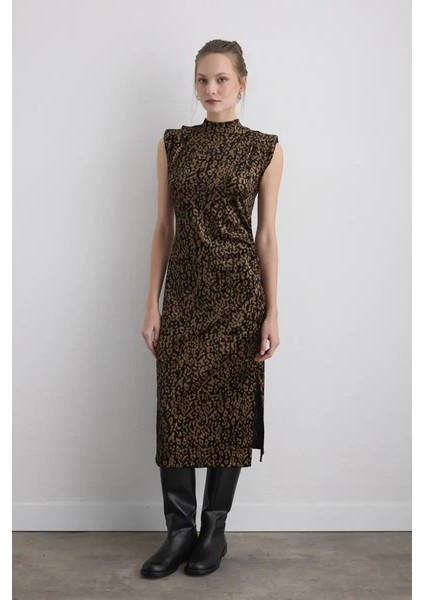 Leopar Baskılı Uzun Kadife Elbise - Siyah