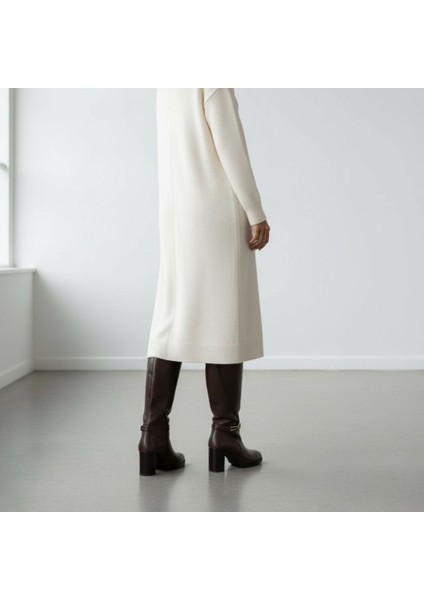 Kahverengi Hakiki Deri Lastik Detaylı Tokalı Kadın Kalın Topuklu Çizme modelleri