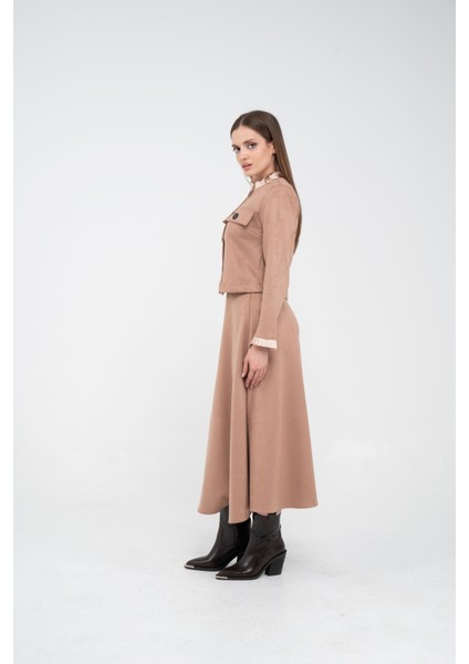 Düğme Detaylı Süet Etek Ceket Takım K8089 modelleri