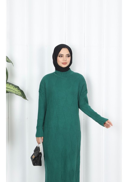 Baklava Desenli Triko Elbise fırsatları