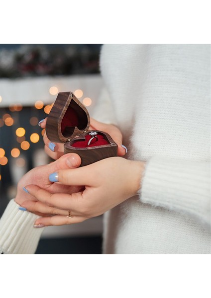 Kalp Şeklinde Yüzük Kutusu Ahşap Yüzük Mücevher Kutusu Romantik Evlilik Yüzüğü Tutucu Nişan Yüzüğü Kutusu Teklif Yıldönümü (Yurt Dışından) fırsatları