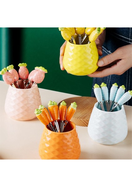 Sevimli Seramik Kavanoz Meyve Çatalı Seti 304 Paslanmaz Çelik Pasta Çatalı Ev Partisi Tatlı Çatalı Sevimli Saklama Kavanozu Çocuk Sofra Takımı D (Yurt Dışından) fiyatları