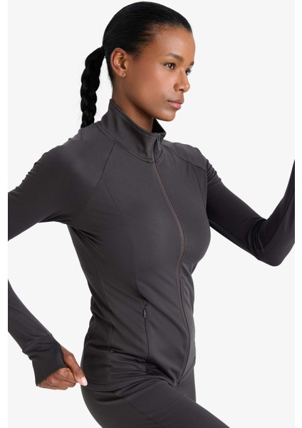 Fitted Dik Yaka Çift Cepli Fermuarlı Sporcu Hırka