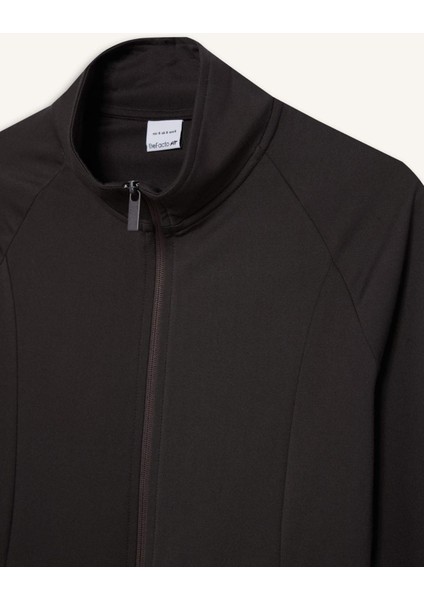 Fitted Dik Yaka Çift Cepli Fermuarlı Sporcu Hırka