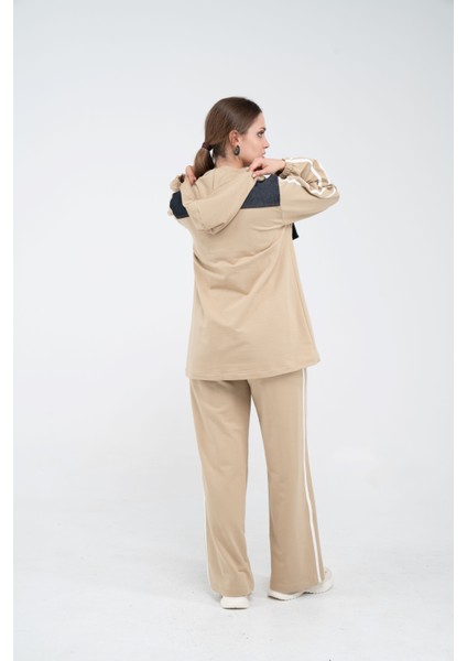 Kontrast Detaylı Fermuarlı Spor İkili Takım K1748 fırsatları